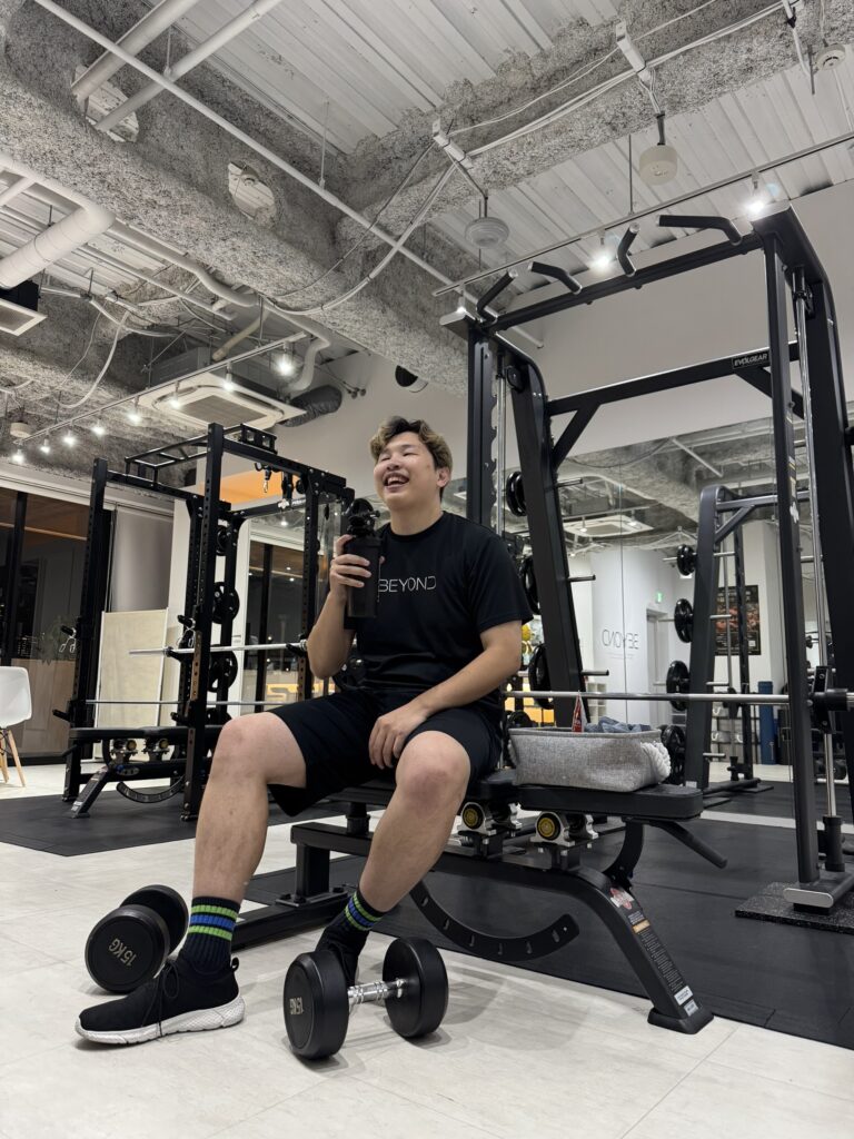 BEYOND木場店、トレーナーの大城